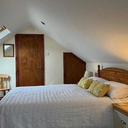 Cheerful 3 Bedroom Cottage In Central Location アンブルサイド エクステリア 写真