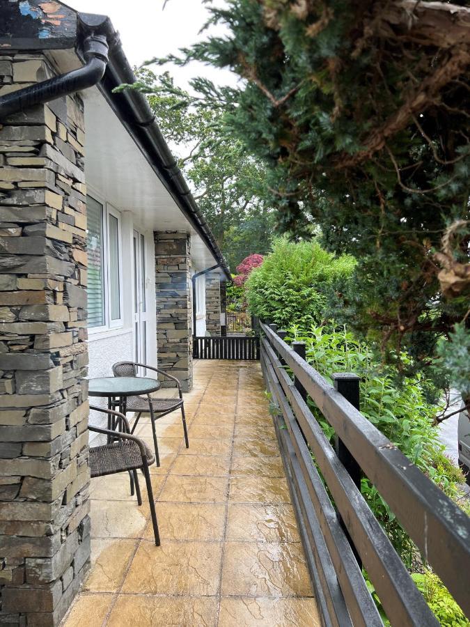 Cheerful 3 Bedroom Cottage In Central Location アンブルサイド エクステリア 写真